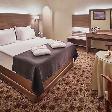 Hotel The One Boutique Tbilisi Esterno foto
