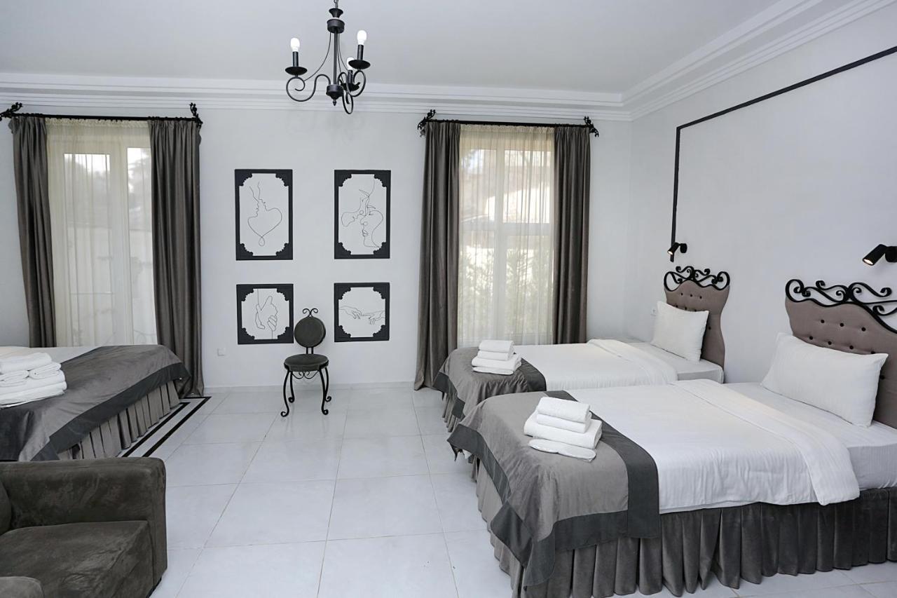 Hotel The One Boutique Tbilisi Esterno foto
