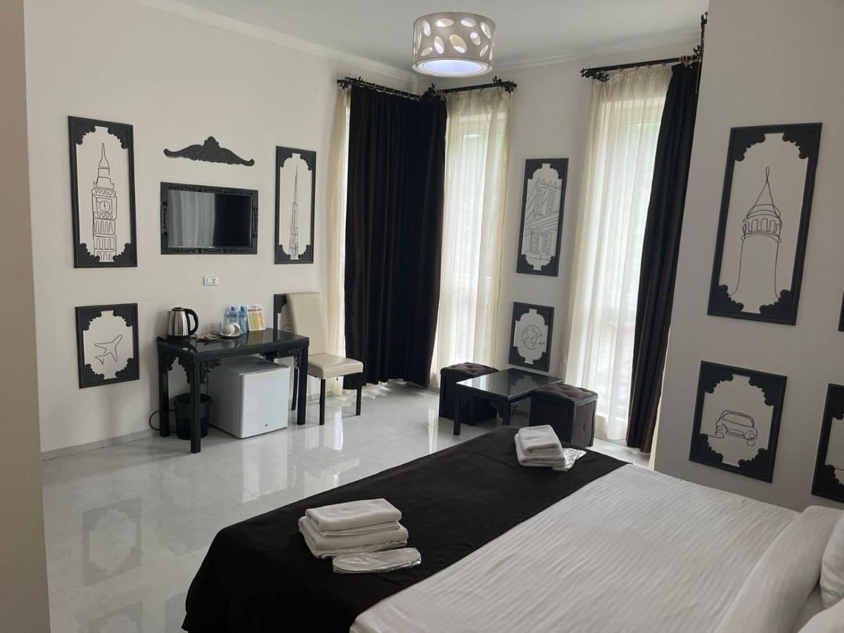 Hotel The One Boutique Tbilisi Esterno foto