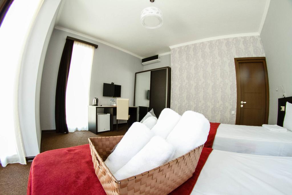 Hotel The One Boutique Tbilisi Esterno foto