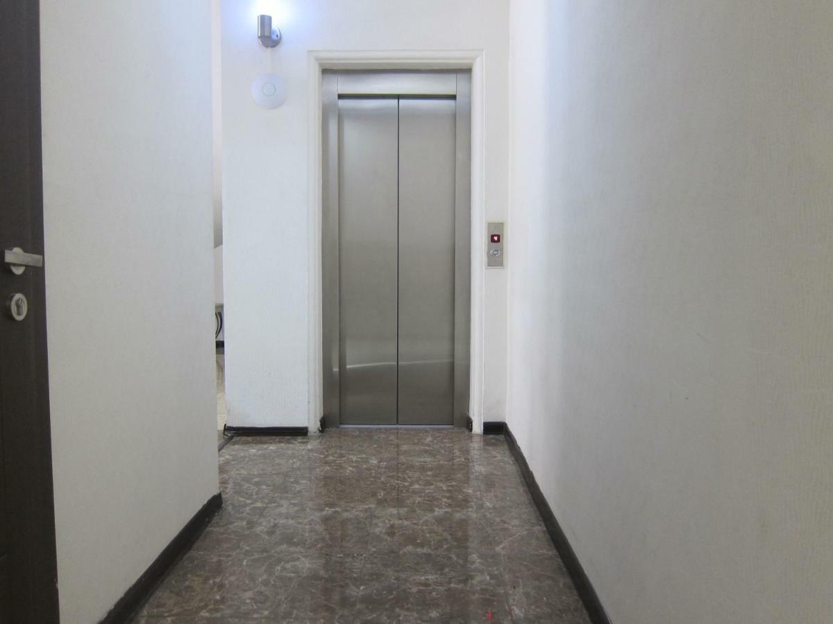 Hotel The One Boutique Tbilisi Esterno foto